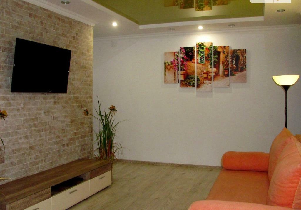 Apartment On Pyrohova 25 Vinnytsia Exterior photo